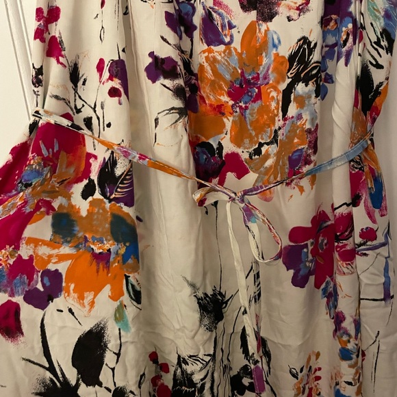 PinkBlush Maternity Ivory Abstract Floral Maxi Dress - Picture 2 of 5